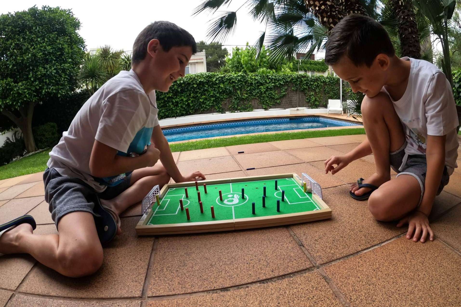Los famosos y futbolistas que han jugado a PLAKKS, el juego de mesa que ha revolucionado el fútbol