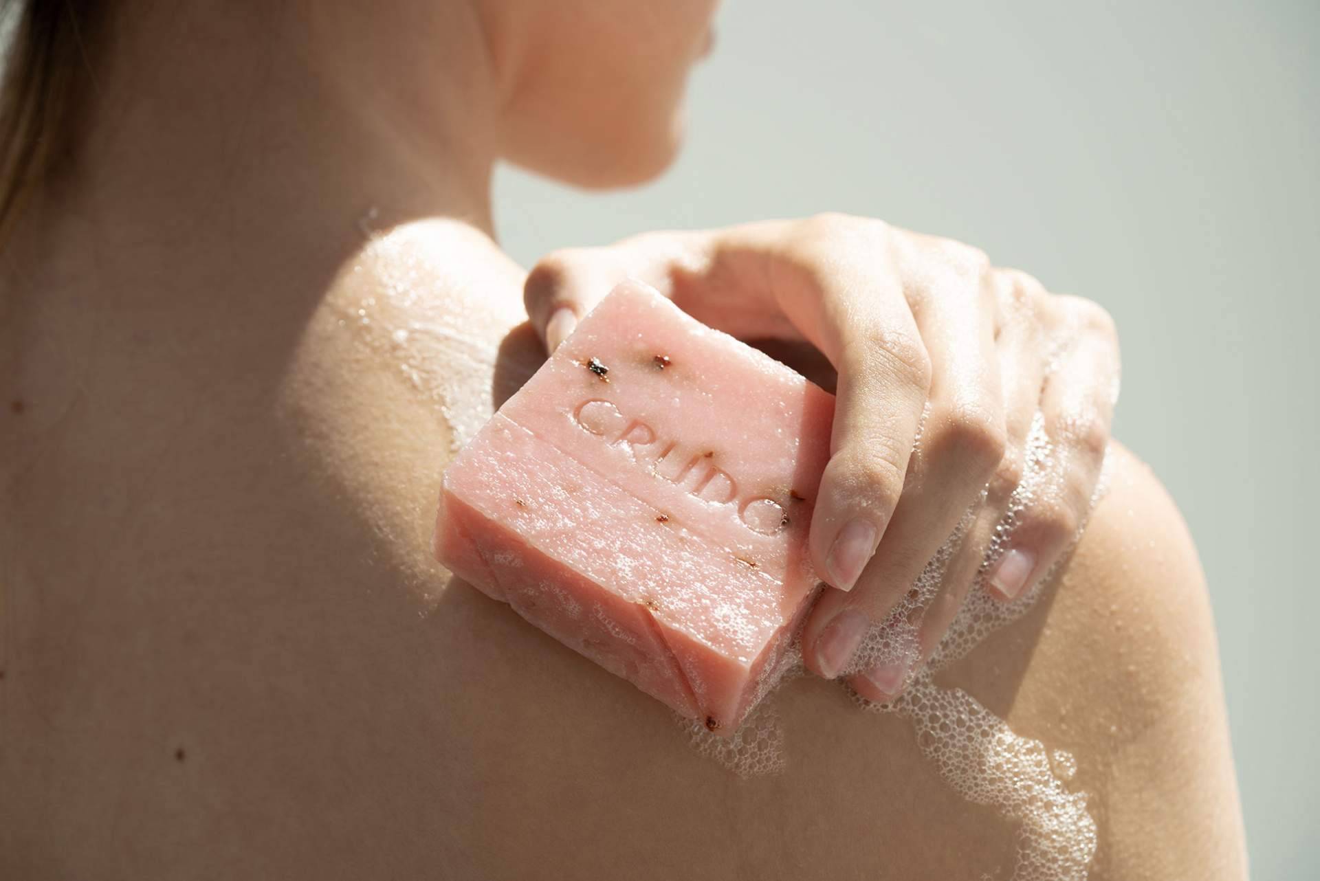 Crudo y su fuerte apuesta por los productos de cosmética locales y sostenibles