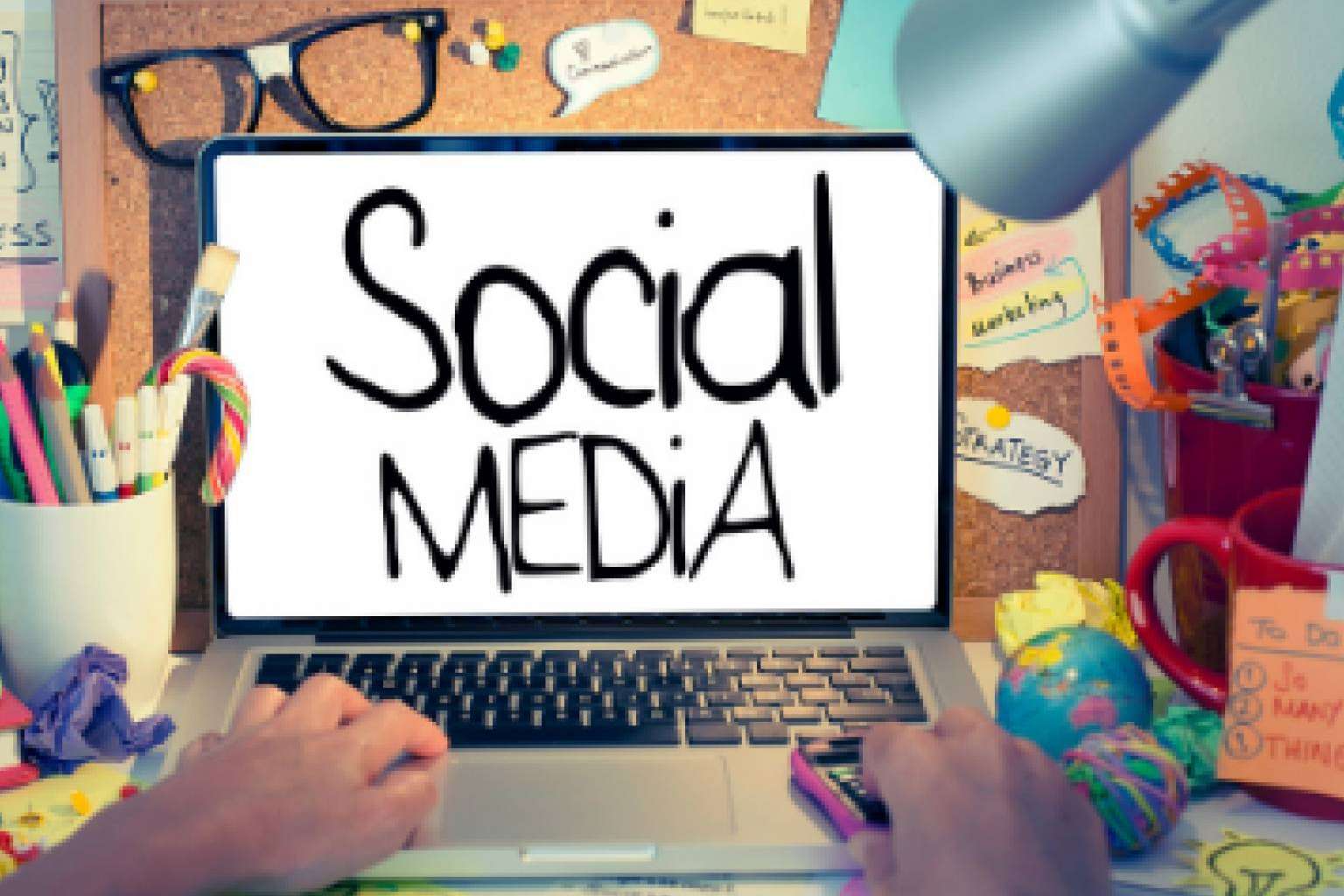 ¿Dónde encontrar una empresa especialista en social media? Marketing viene y va