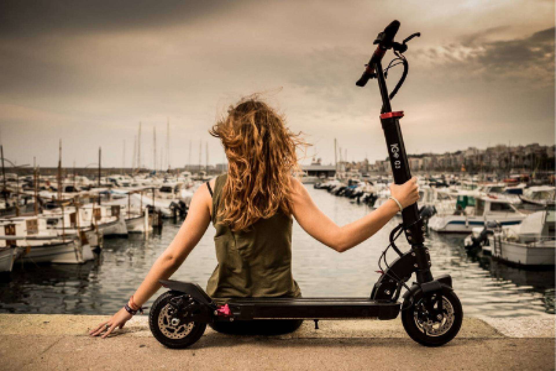 HTO Urban Mobility recomienda el patinete eléctrico como regalo perfecto para Navidad