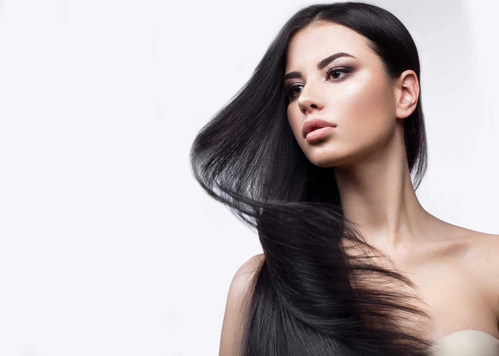 Los productos Vital Plus Active de Cuidados de Botica frenan la caída del cabello
