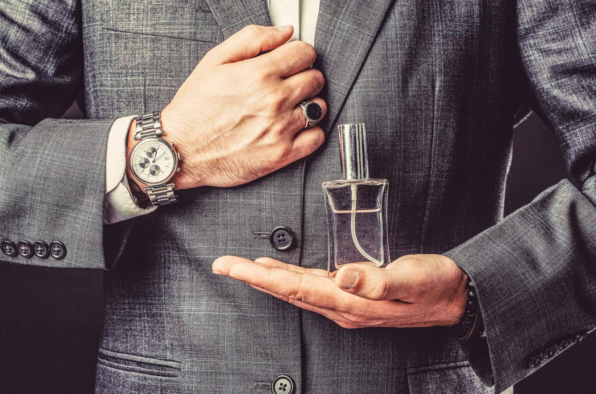 La perfumería online con secciones de alta cosmética, manicura, maquillajes, perfumes hombre y perfumes mujer Ahorra en Bolboreta
