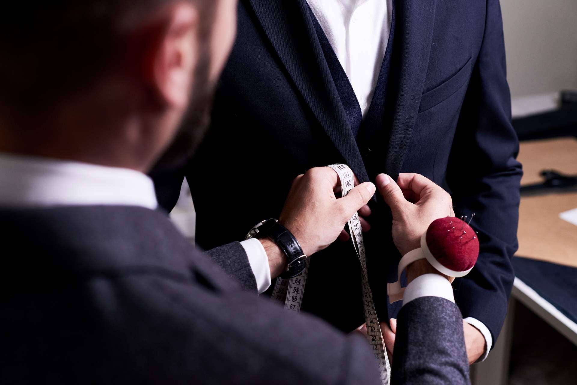 Sastrería Gentleman apuesta por la sofisticación de los trajes a medida