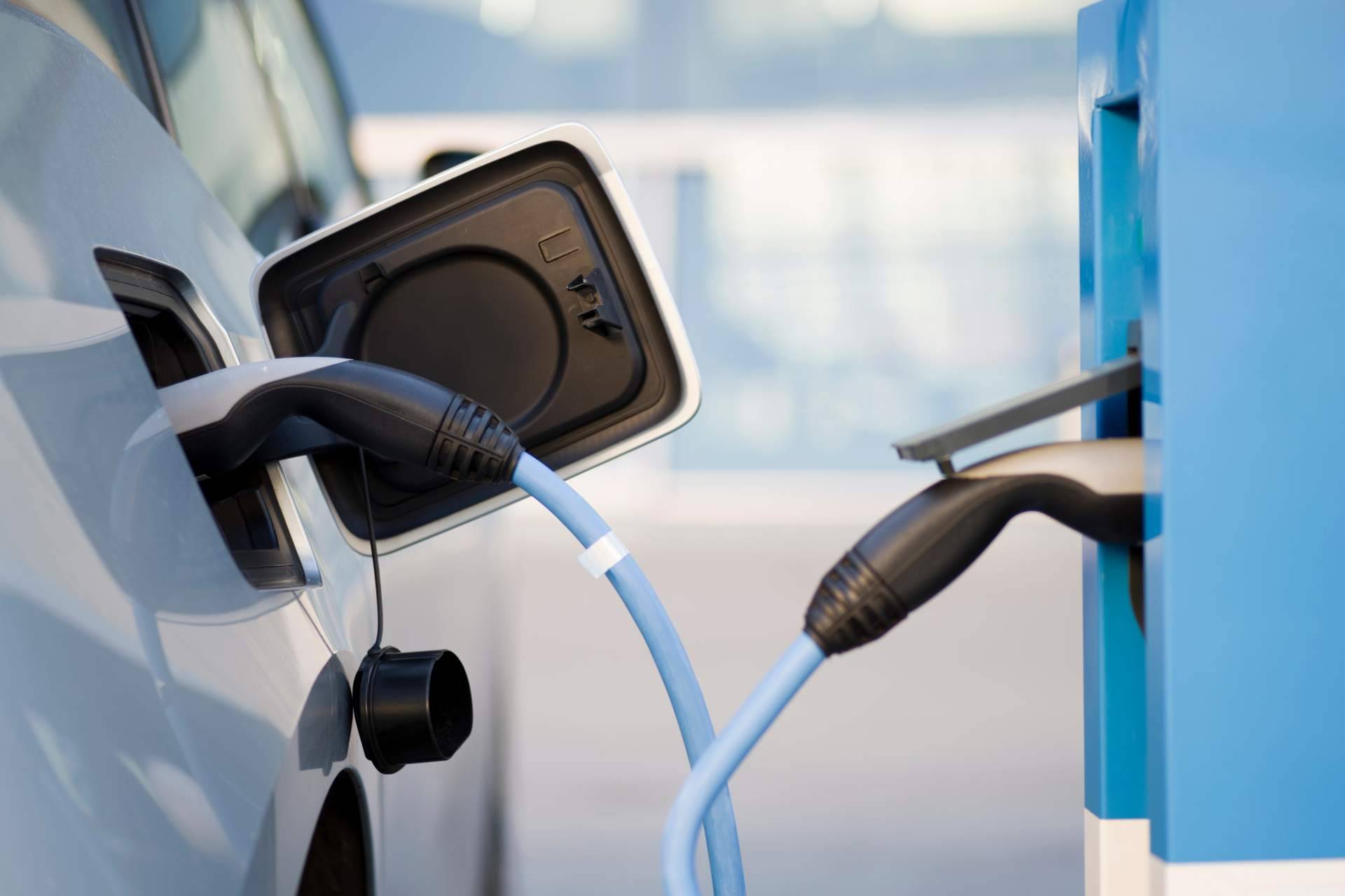 Las ventajas de los cargadores eléctricos para coches como Wallbox
