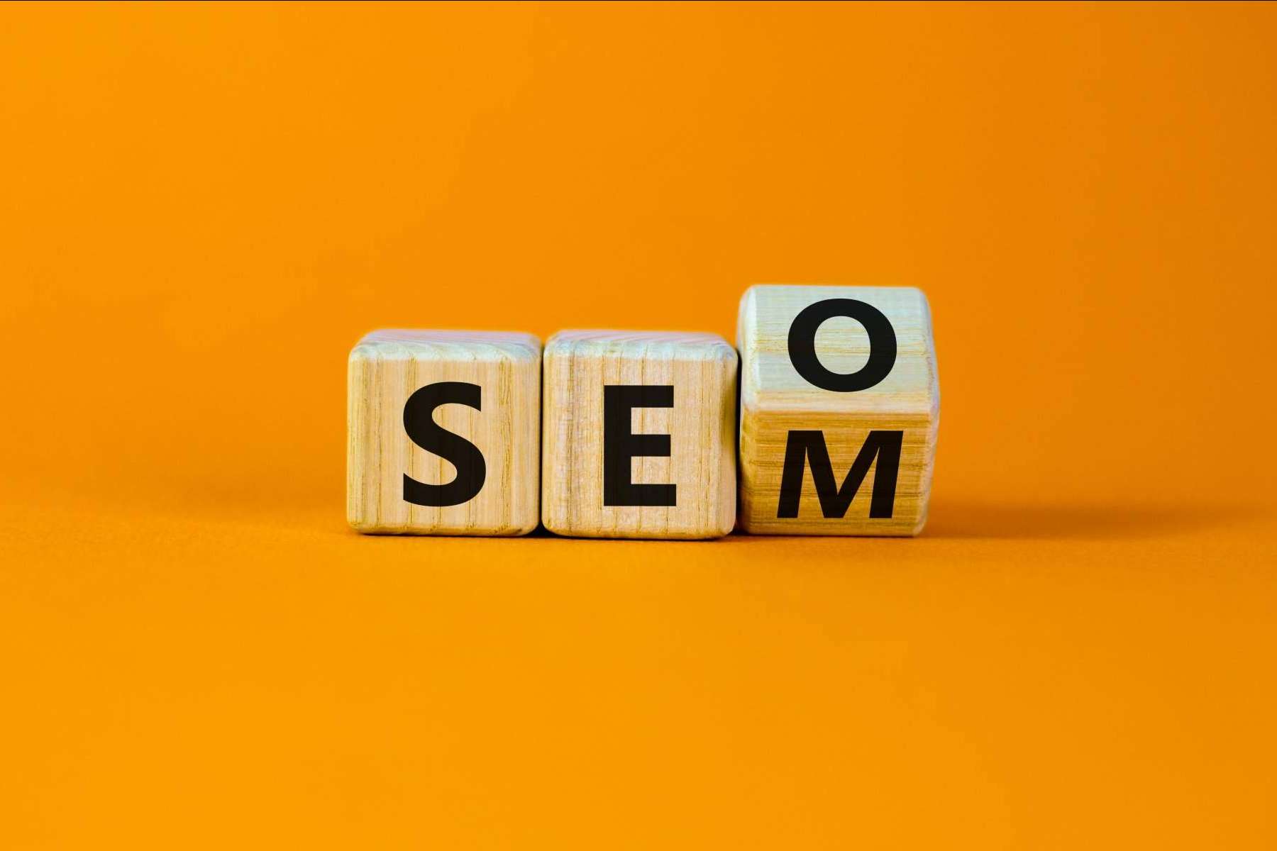 RoCX Marketing afirma que una estrategia conjunta de SEO y SEM es imprescindible para conseguir los mejores resultados