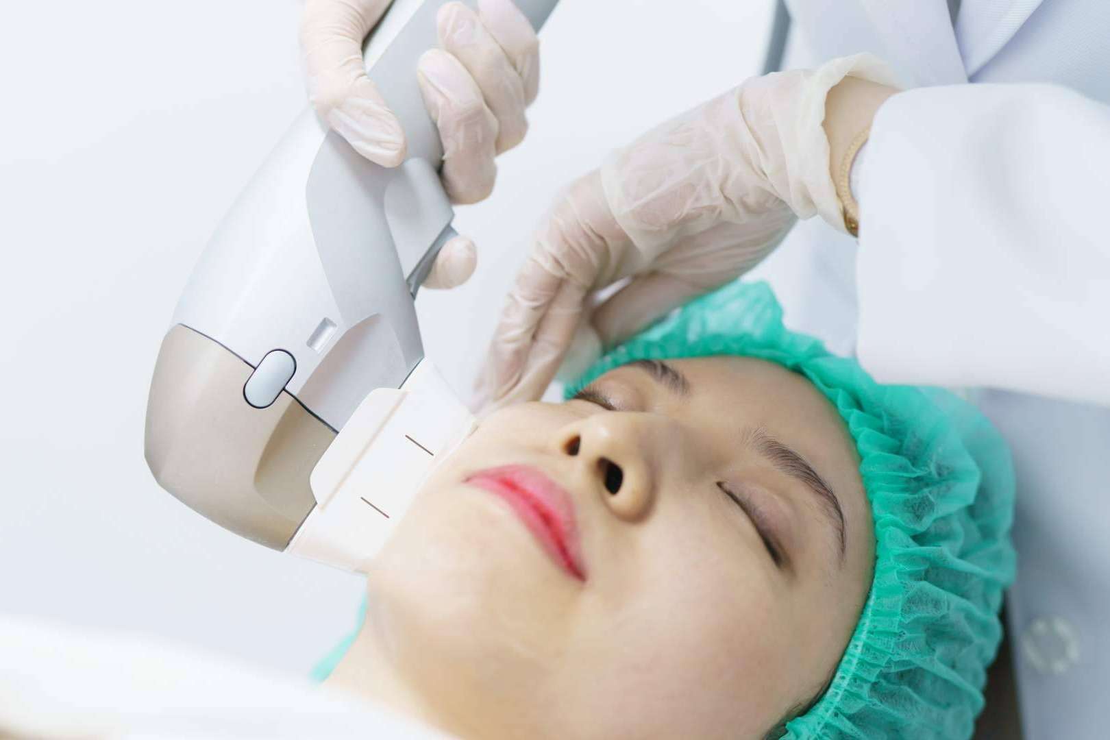 Rambla 6 ofrece métodos no invasivos para rejuvenecer la piel a través del HIFU facial y corporal
