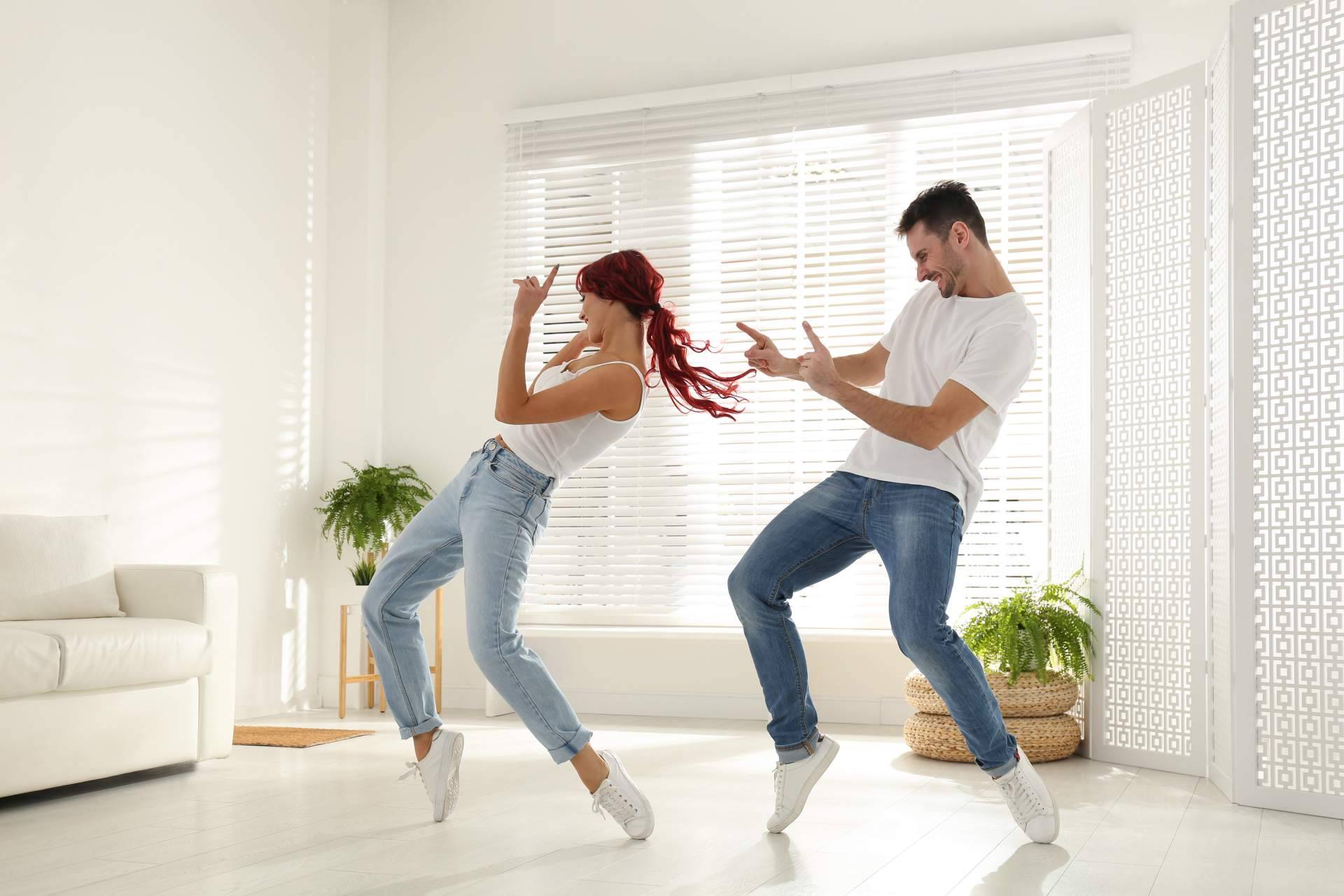 ¿Cuál es la nueva oferta de ejercicios para hacer en casa de Bailonga.com?