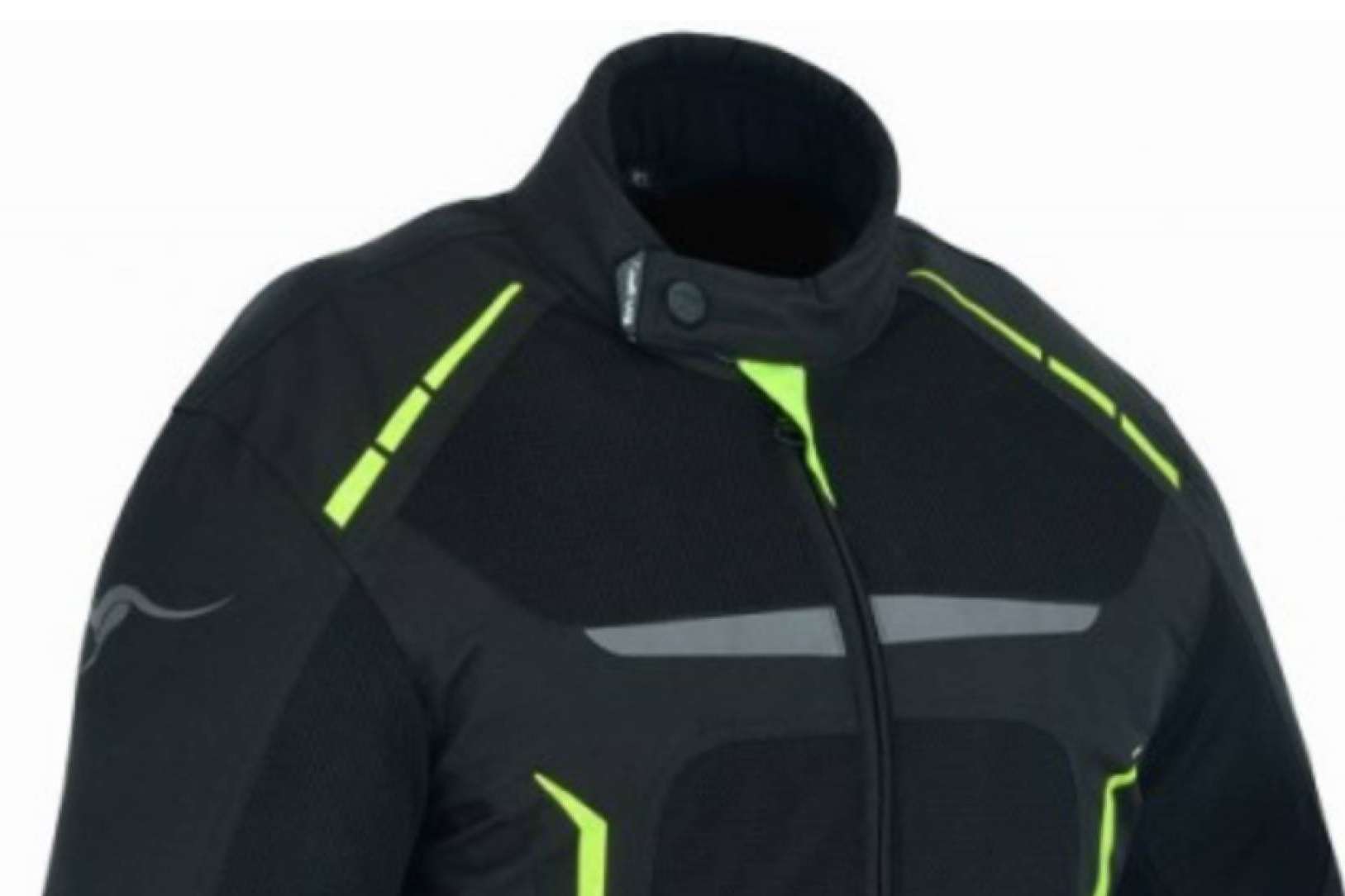 La zona outlet de Custom Canarias ya está lista para la campaña de rebajas
