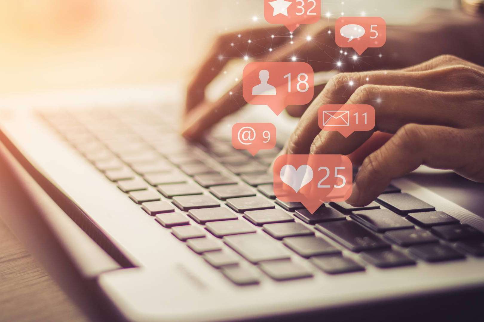 Formarse como Social Media Manager y vivir de las redes sociales con el curso de Guille Bouzas