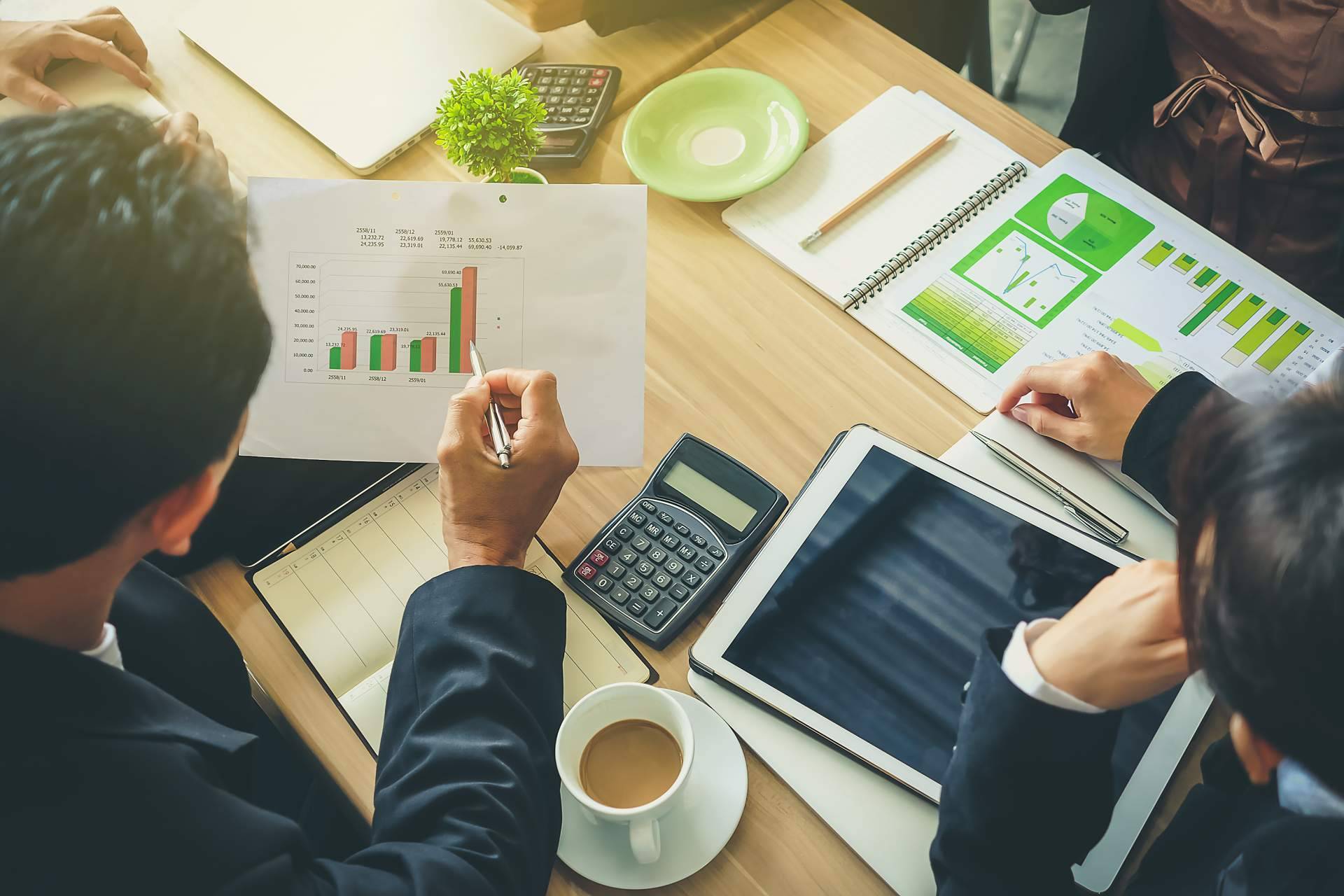 Escuela Dirección, ¿Cuál es la diferencia entre PMBOK 6 y PMBOK 7?
