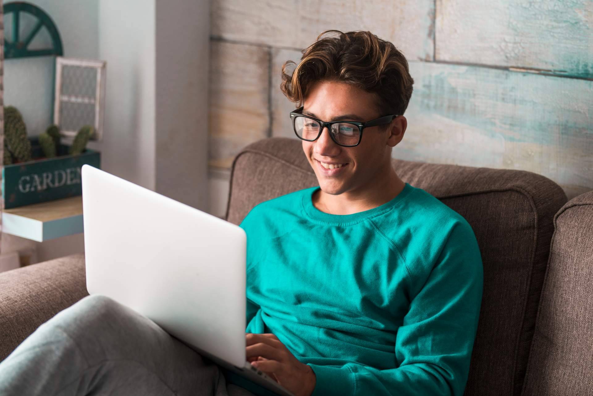 Obtener un informe Turnitin antiplagio para un proyecto universitario con Hacer TFG
