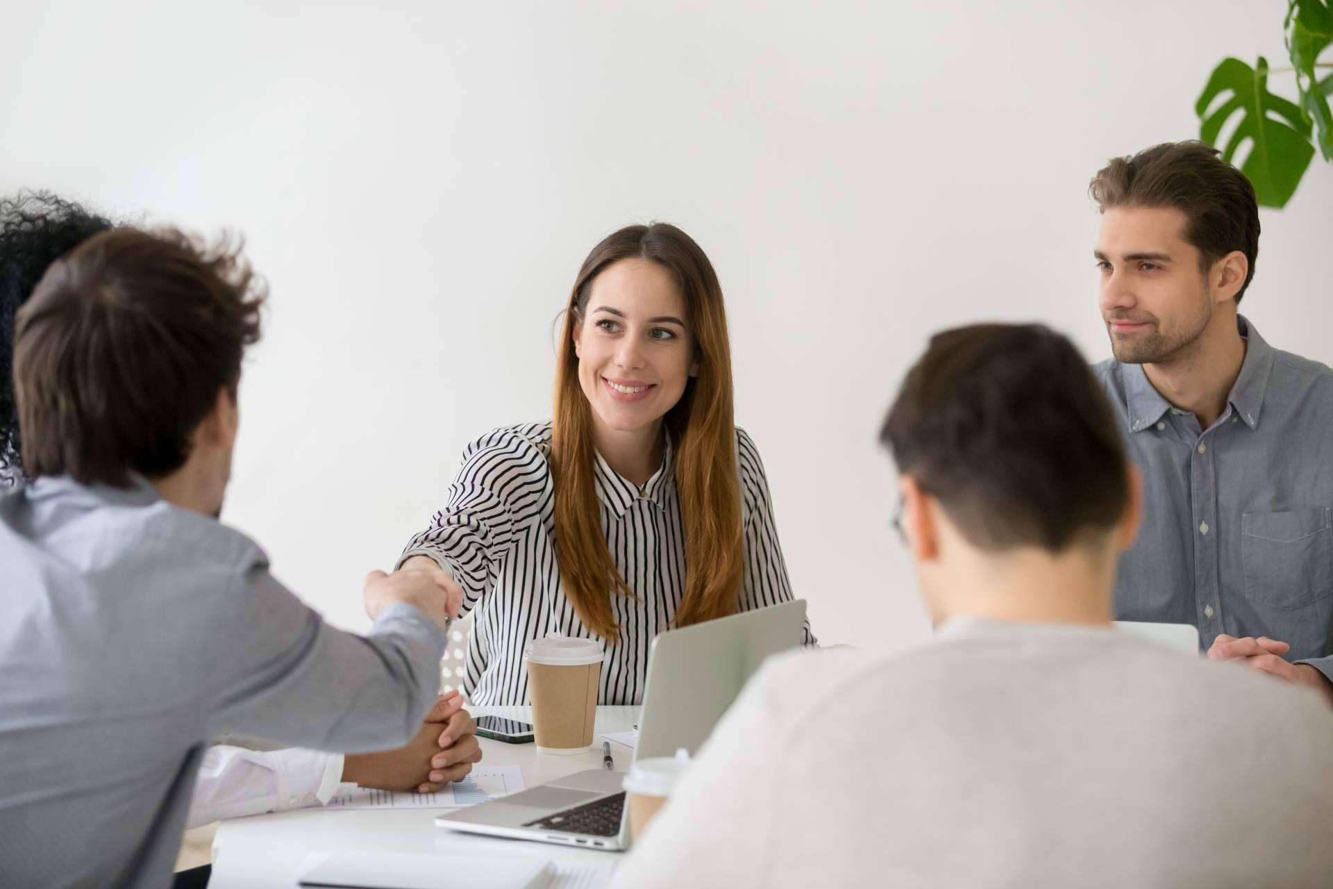 Las empresas con 50 personas contratadas o más tienen un mes para aprobar sus planes de igualdad, por igualdadonline.com