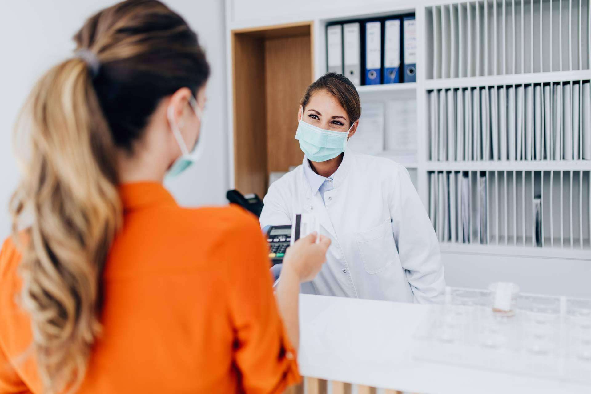 Cursos especializados en diferentes especialidades sanitarias de la mano de TECNOS