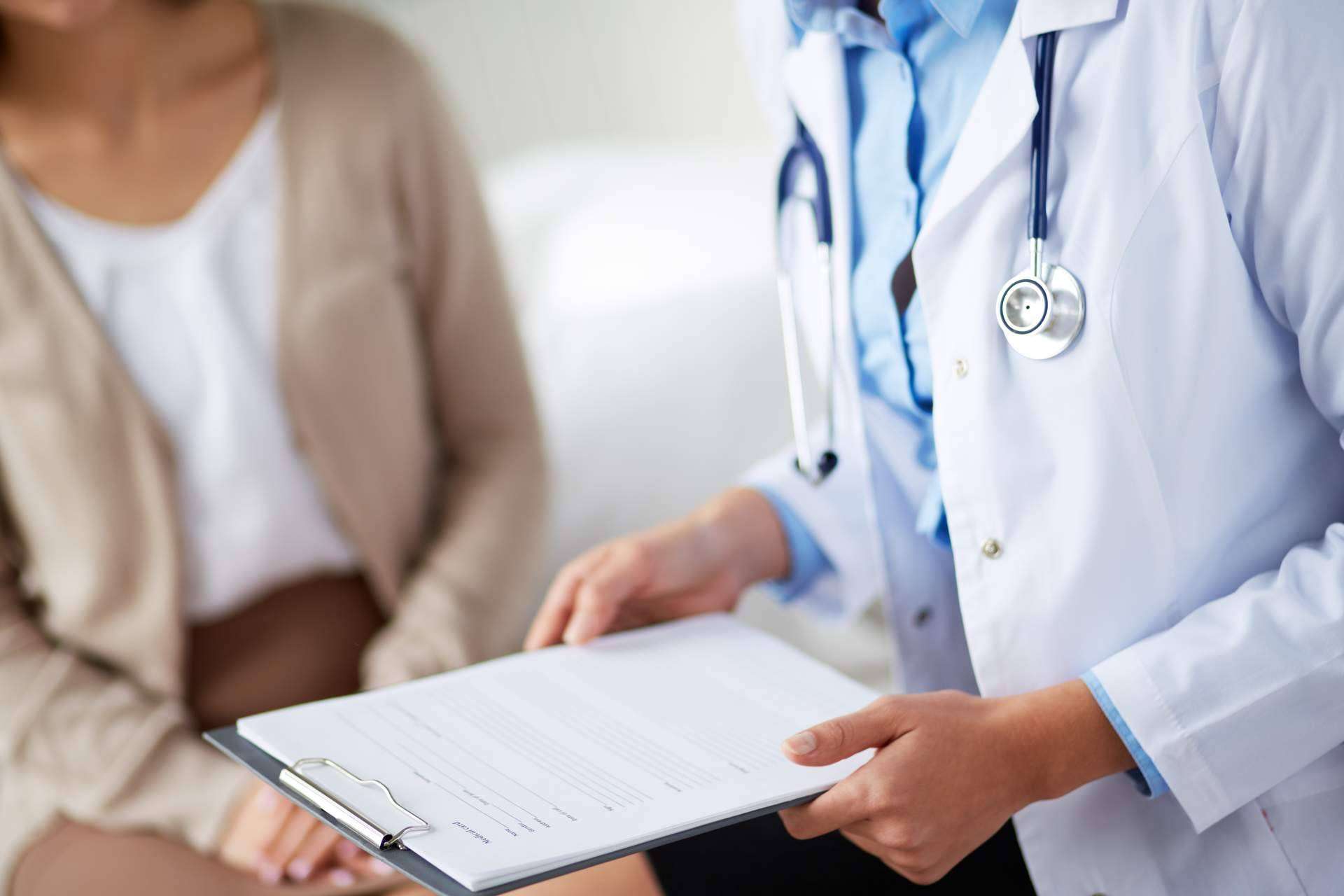 Reconocimiento a los especialistas en salud de España con Doctoralia Awards 2021