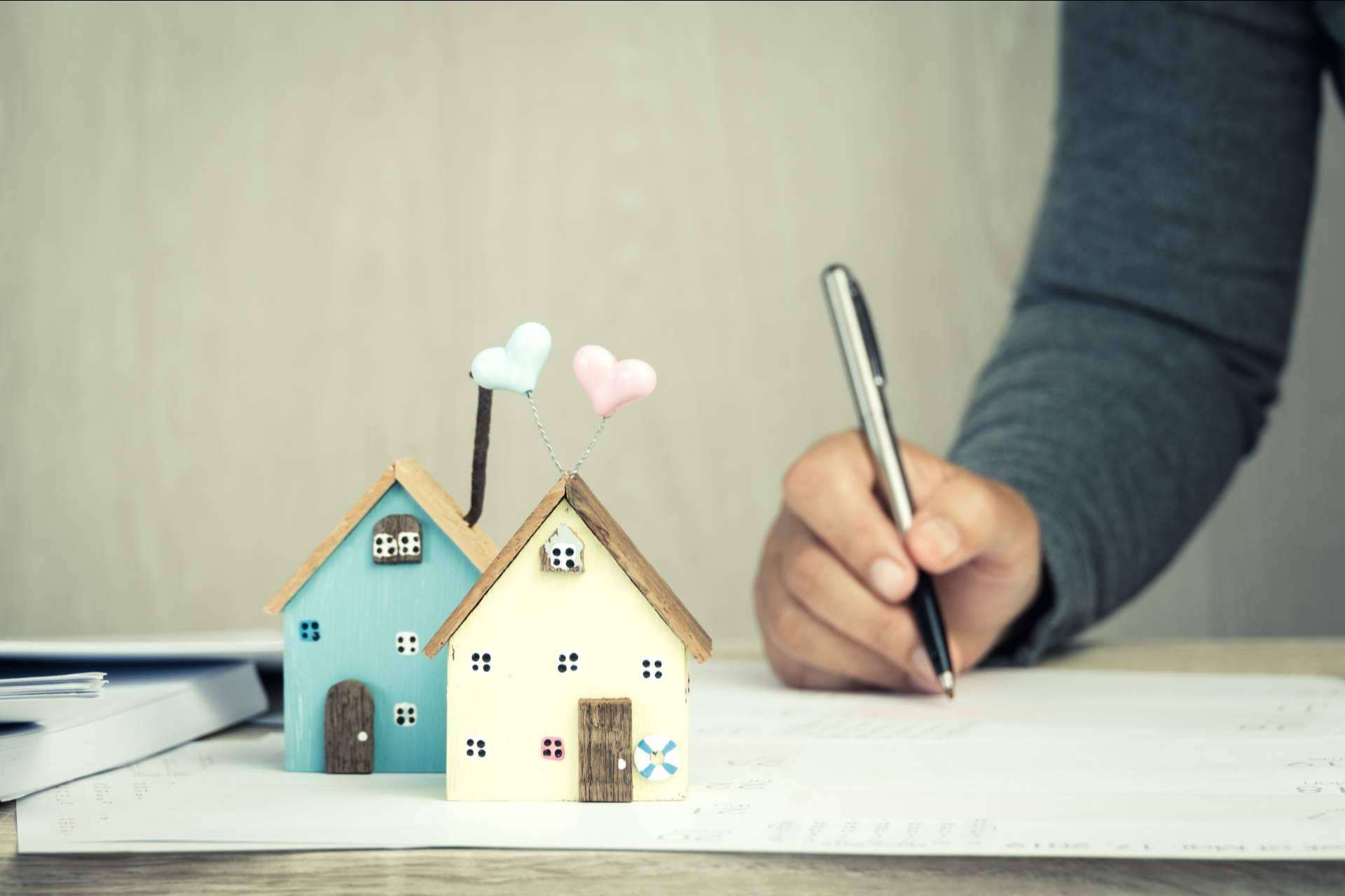 ¿En qué consiste un préstamo con aval hipotecario?, por Casa de Crédito
