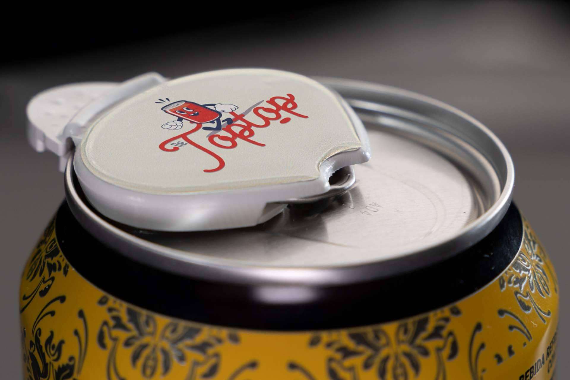La tapa para latas que hará que las bebidas no pierdan su chispa es THE TOPTOP
