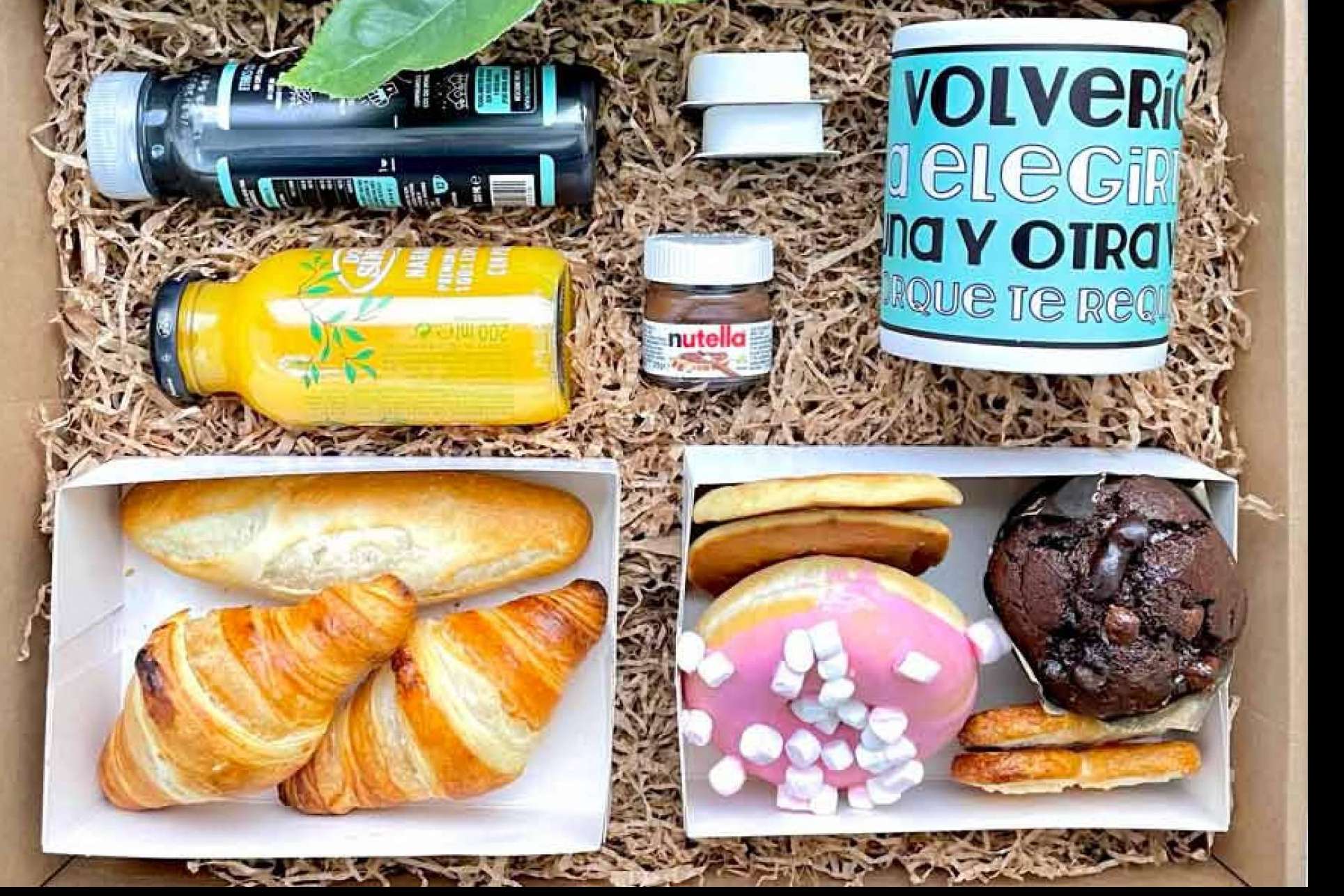 El kit de desayuno romántico con envío a domicilio de Las Flores No Se Comen