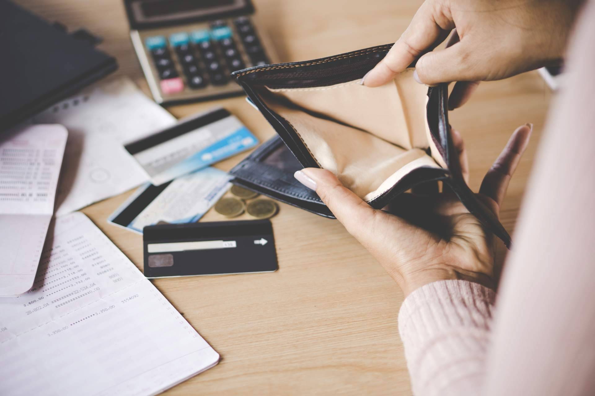 Salir del fichero de morosos Experian con la ayuda de Bufete Recatalà Agramunt