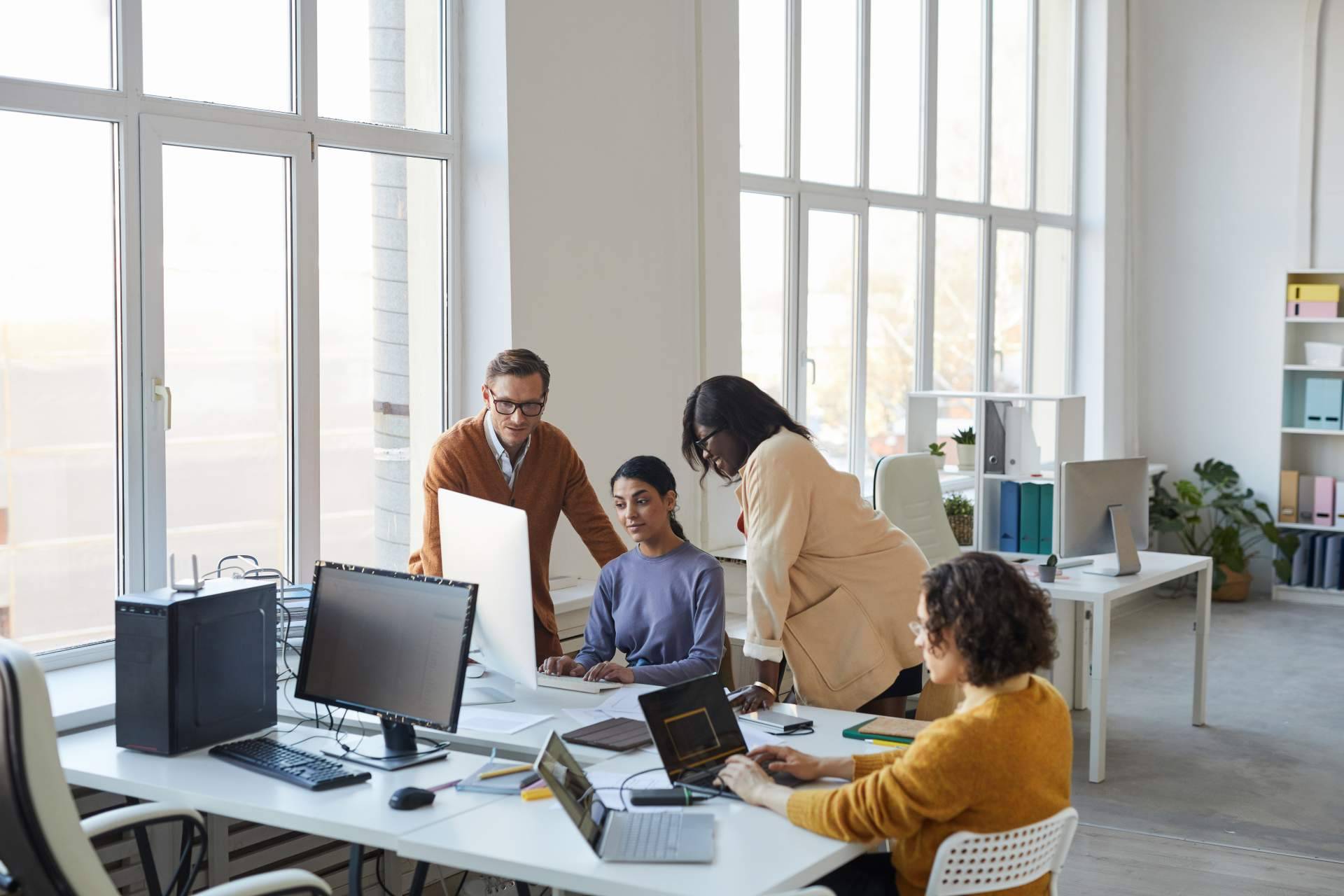 Gestión empresarial de pymes, profesionales independientes, emprendedores y asociaciones con los servicios de Serboweb