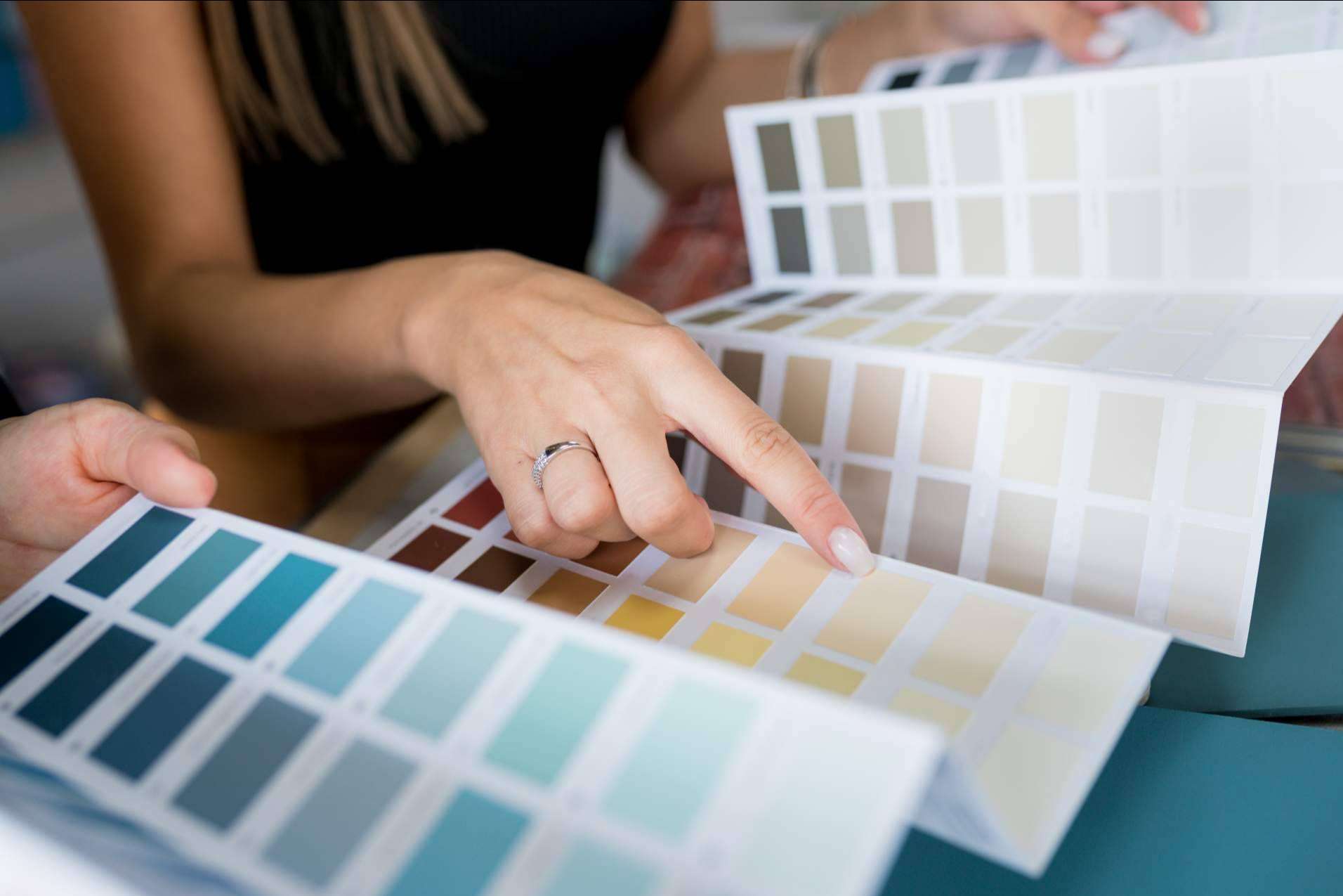 Combinar colores para decorar el hogar
