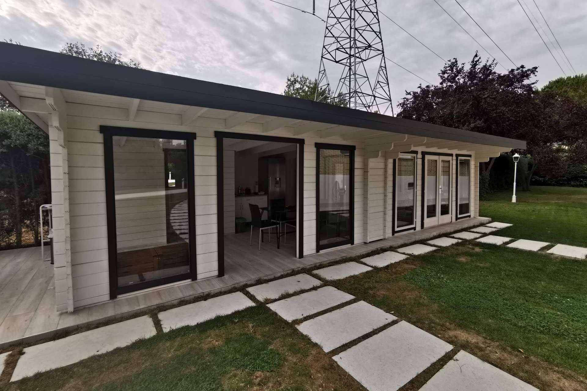 Comprar una casa de madera desde 99 € al mes es posible gracias a HOBYCASA