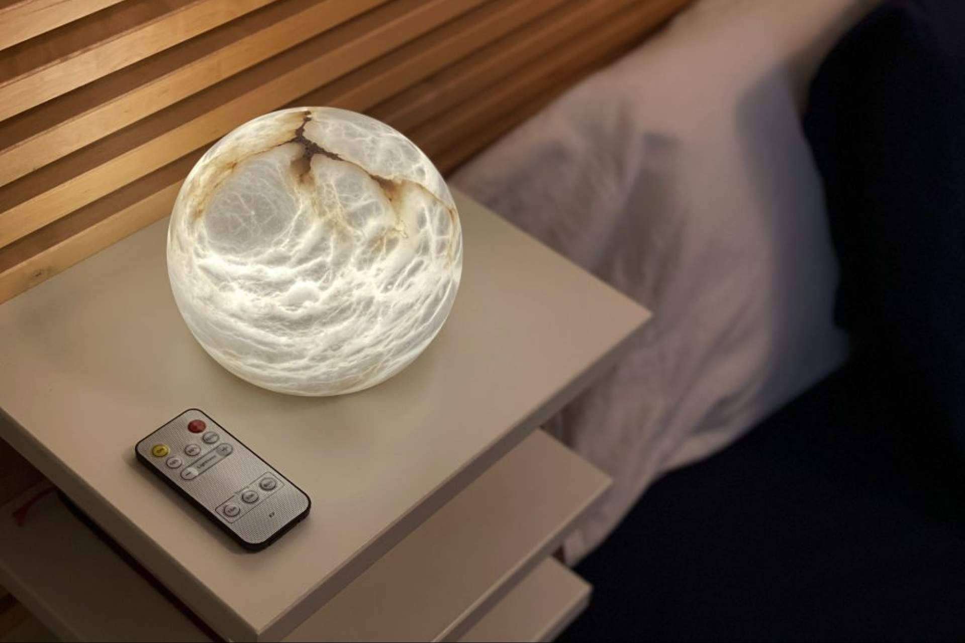 Iluminación decorativa en el hogar o el jardín con lámparas Luna de Inspira Home