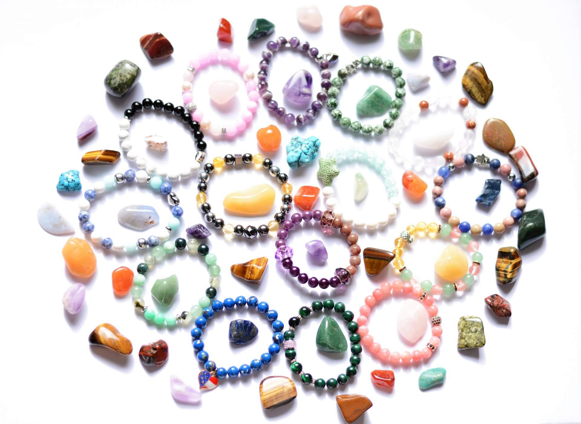 Las pulseras de piedras energéticas que ofrece Tierra de Gemas
