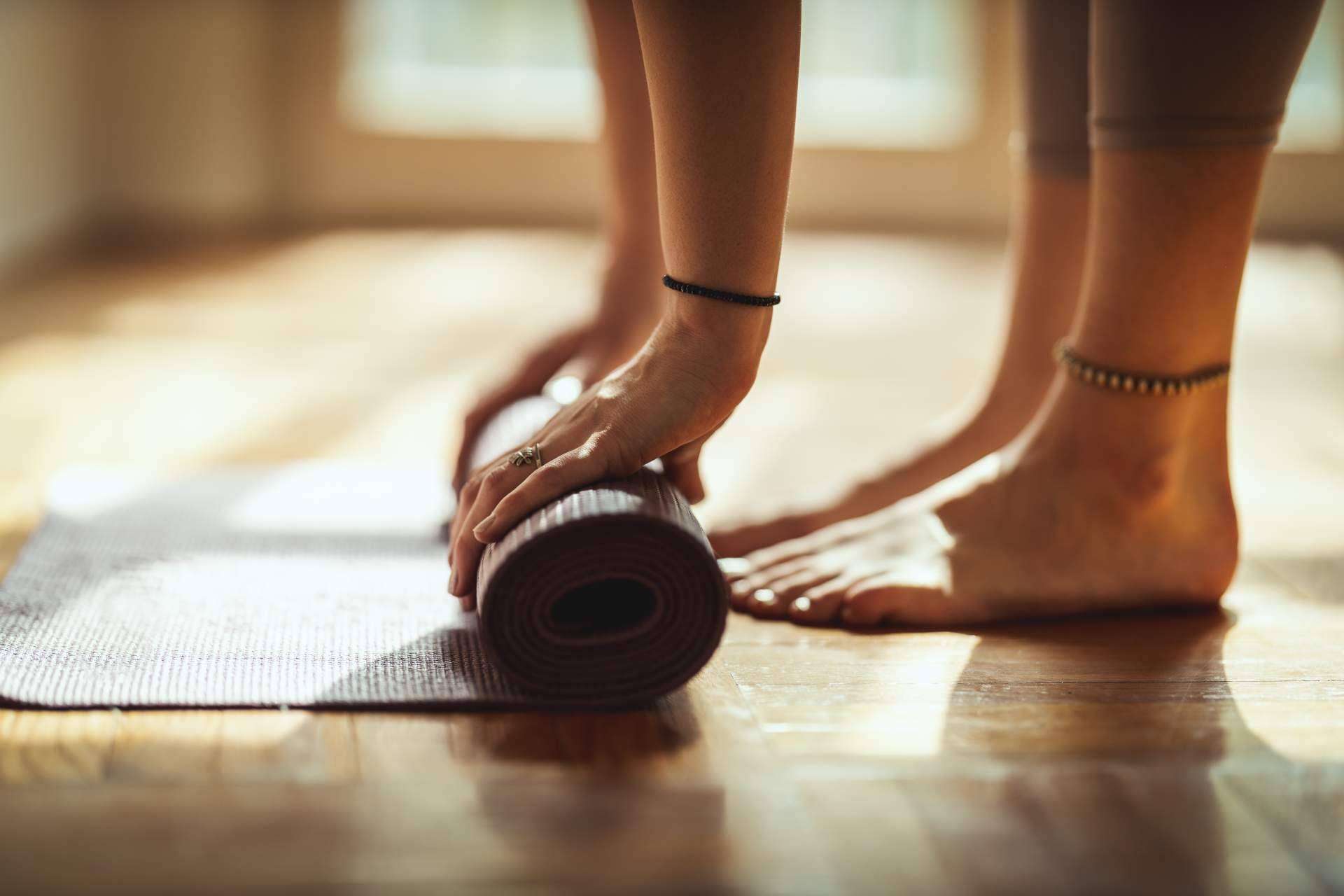 Sacar el máximo partido al yoga desde el hogar de la mano de la plataforma Yoga en Casa