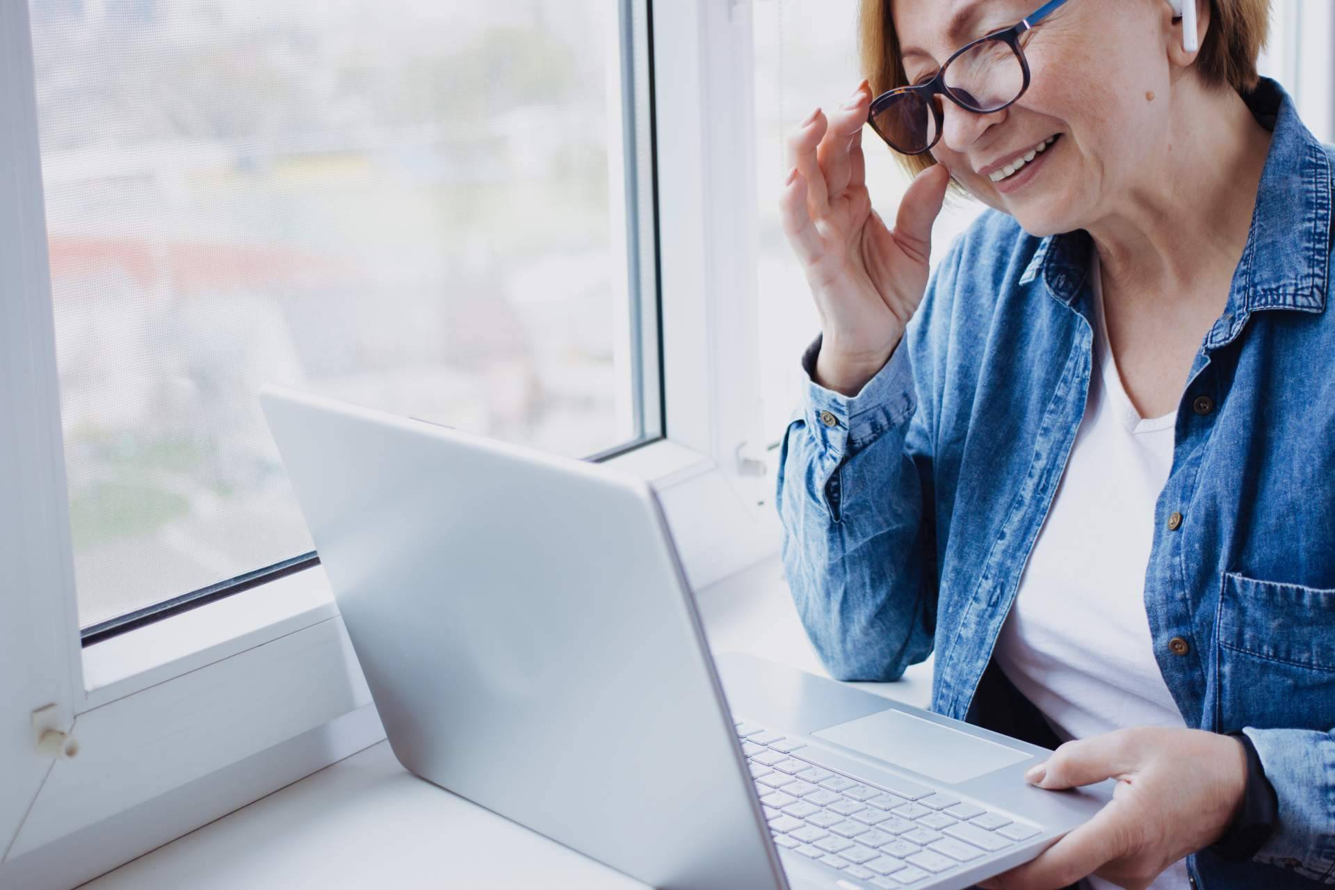 ¿Quién ha dicho que el inglés se aprende mejor en persona? Las múltiples ventajas de los cursos de inglés online