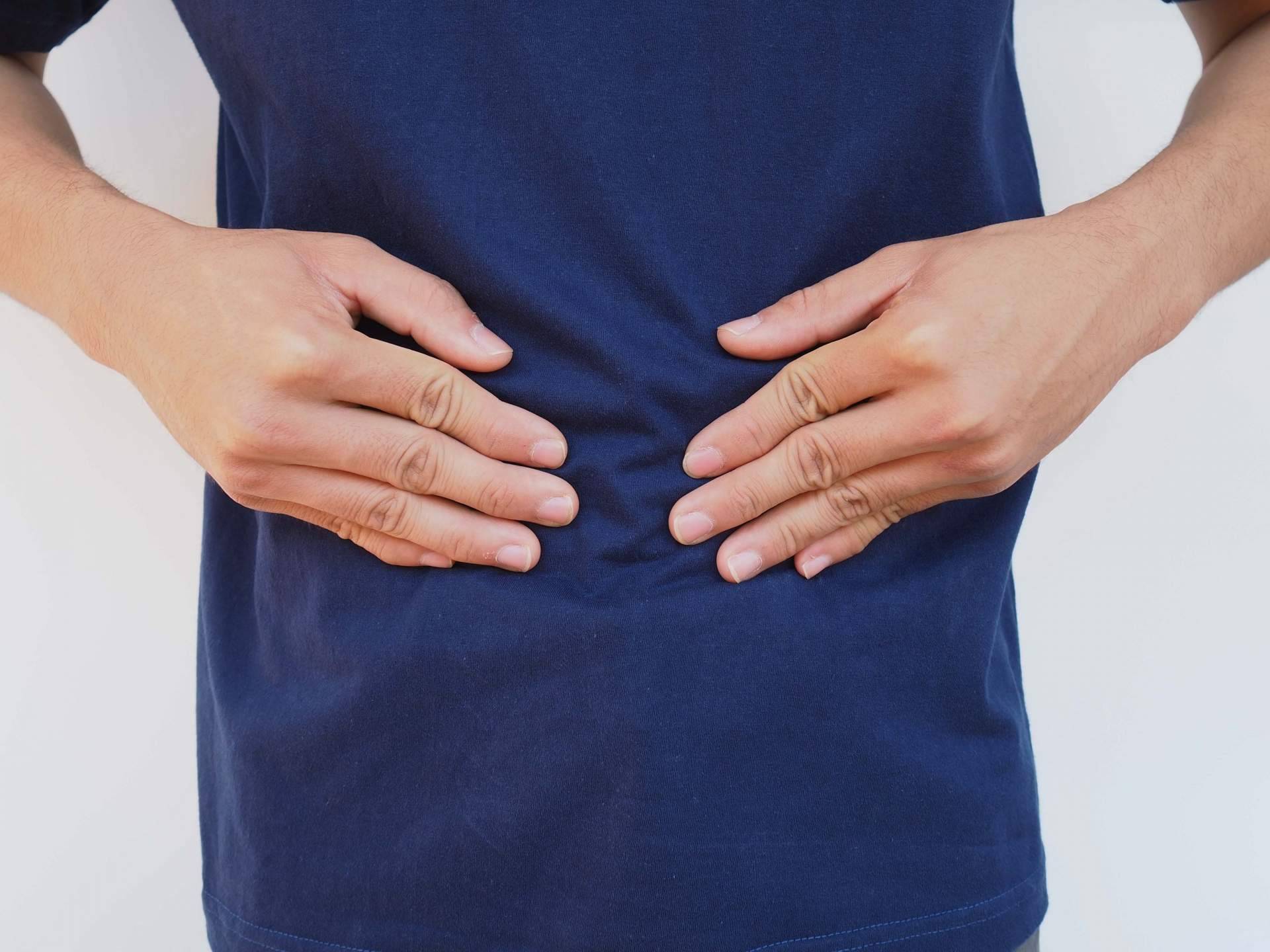 ¿Cuáles son las ventajas de la cirugía laparoscópica en la hernia inguinal?, por el Dr. Enrique Mena del Río