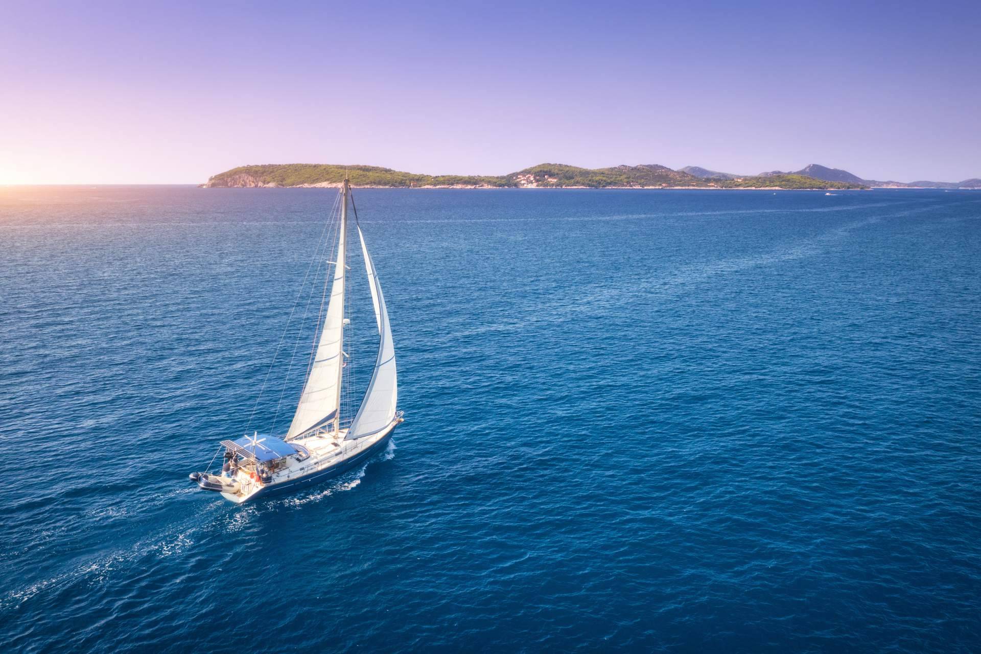 Boat Experience, la oportunidad para pasar una noche de hotel marítimo con desayuno