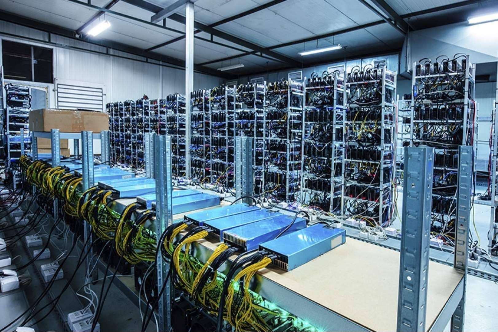 Mineros de Criptomonedas ofrece renting tecnológico para la minería de criptomonedas
