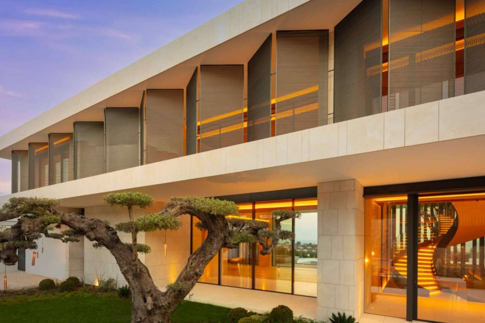 Zeuthen & Company, inmobiliaria experta en viviendas de lujo