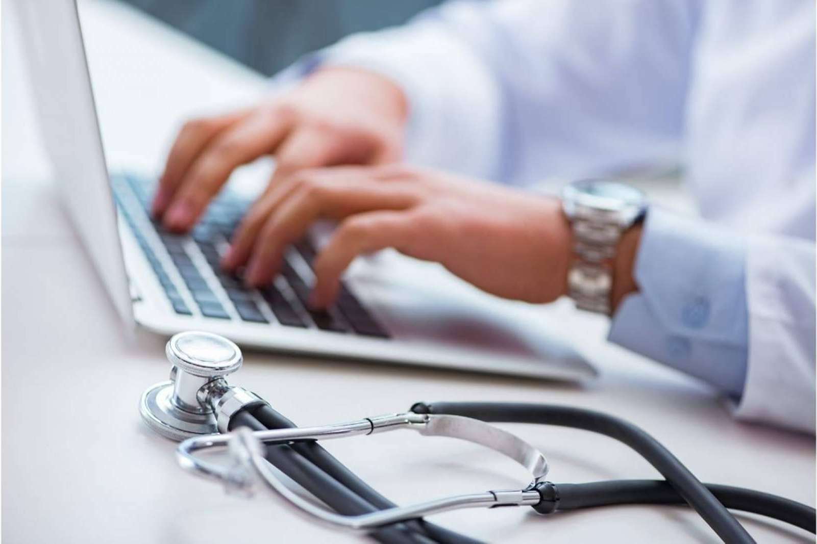 El servicio de posicionamiento para clínicas de Marketing Médico