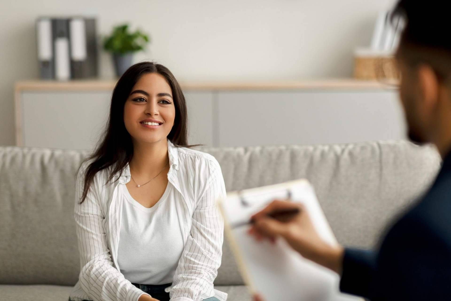 ¿En qué consiste la terapia emocional?, por la experta Míriam Pascual