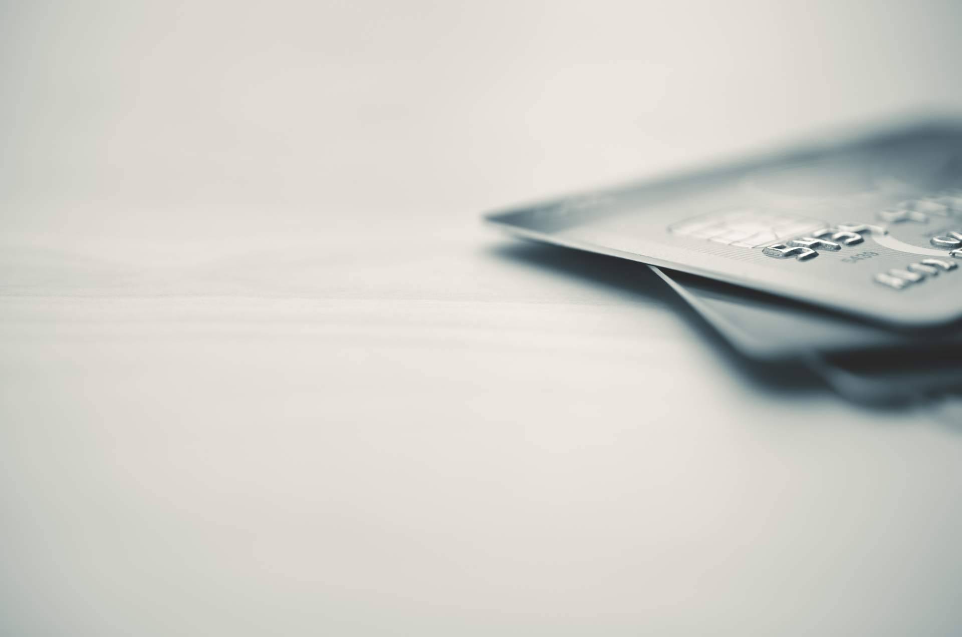 Las tarjetas revolving con intereses ilegales pueden volver a cobrar protagonismo este verano