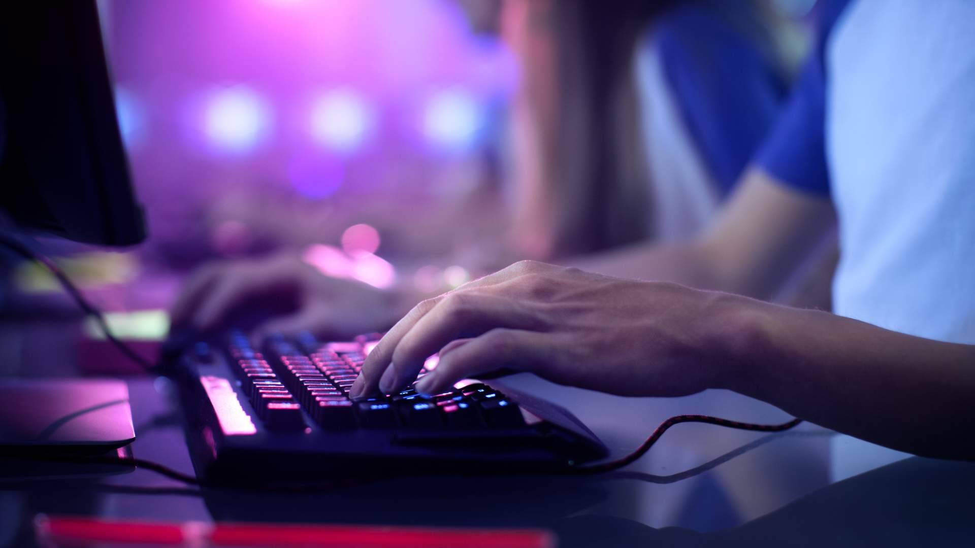 ¿Dónde reparar placa base portátiles gaming? Reparar Ordenadores