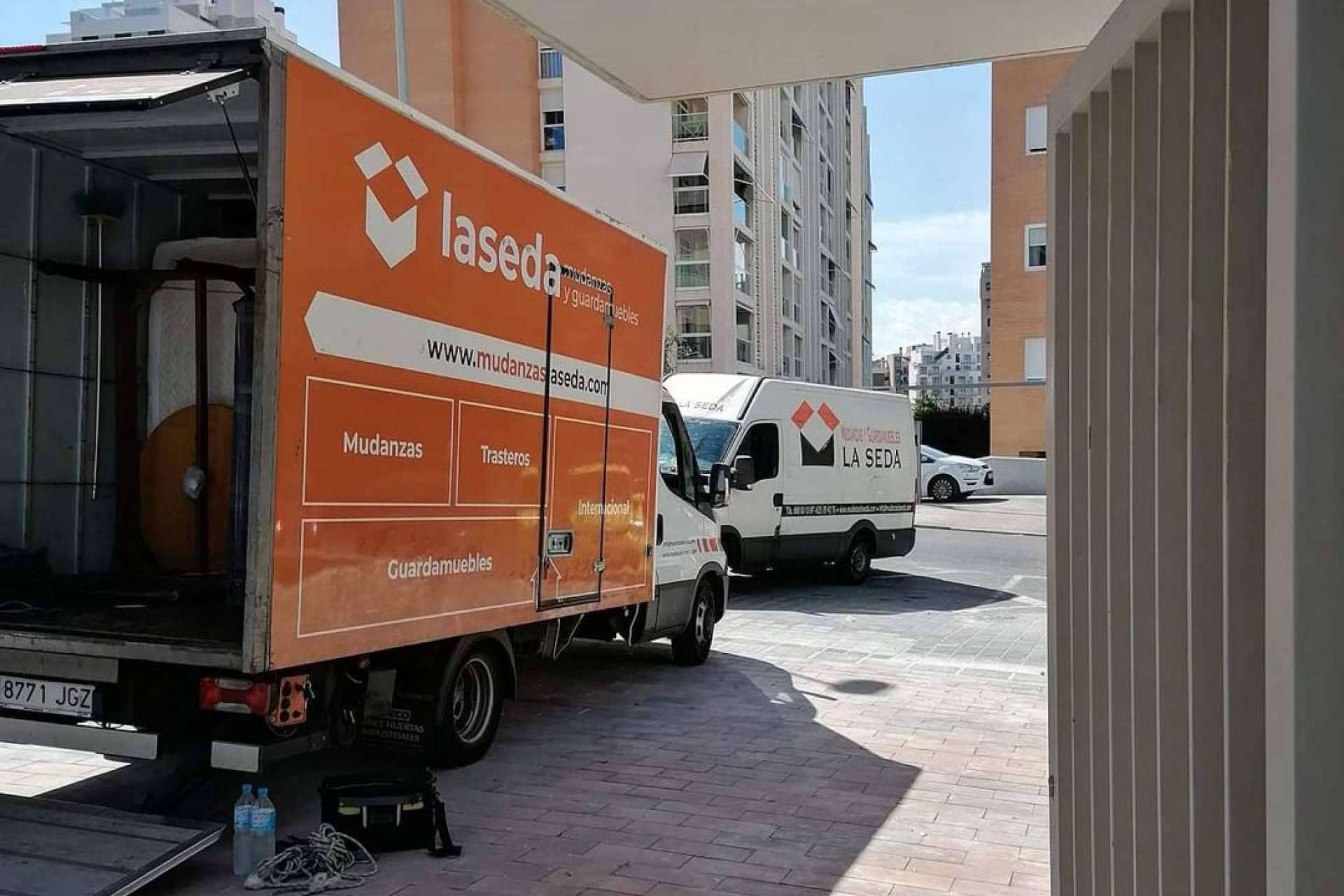 Los objetos que se deben descartar a la hora de hacer una mudanza, por La Seda