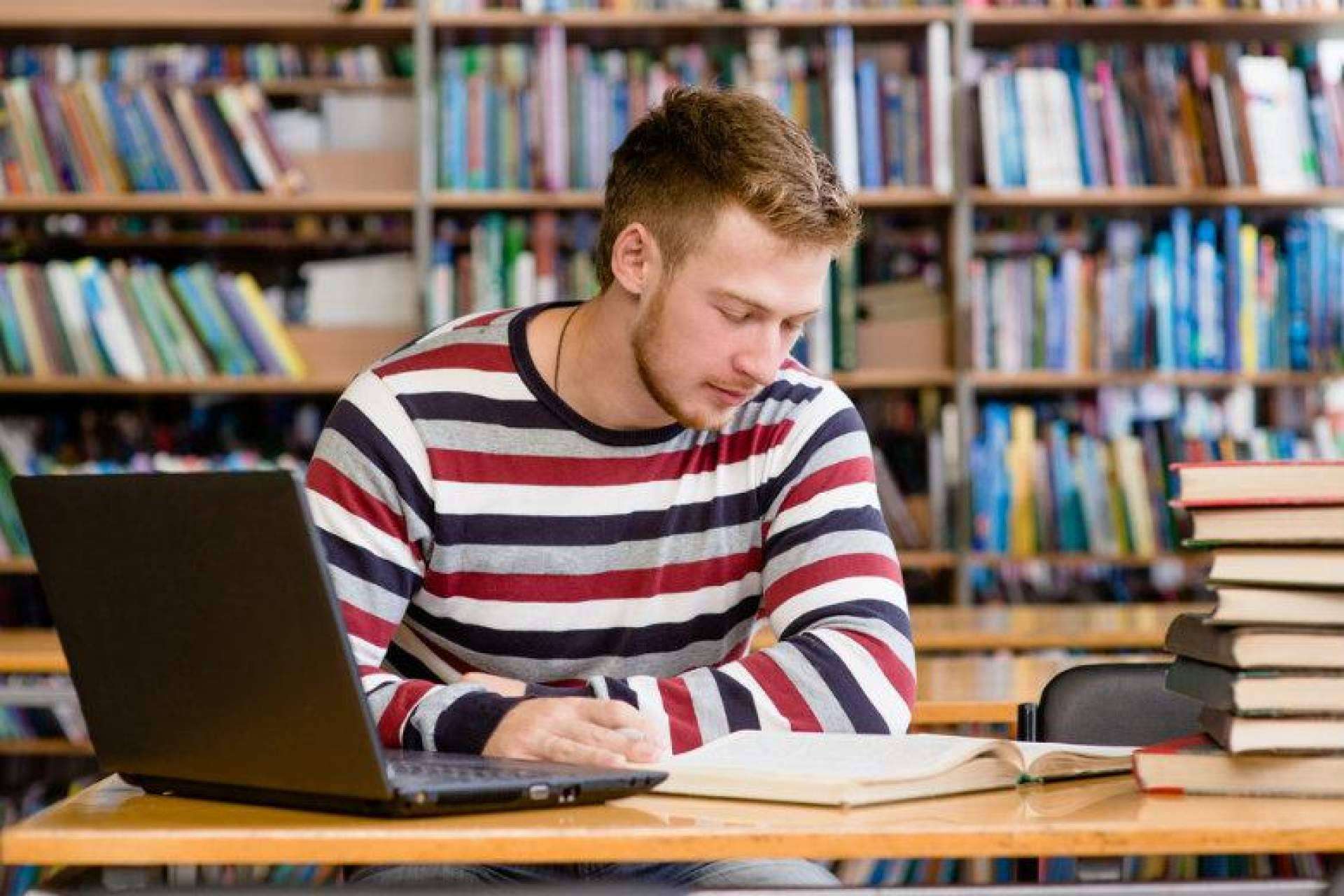 Los beneficios de preparar oposiciones con Simplificatusopos.es