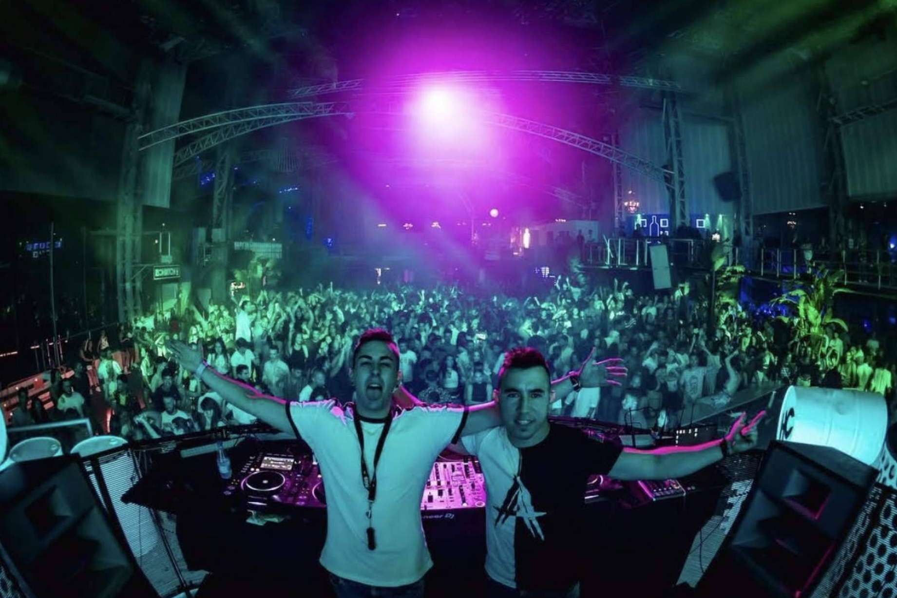 Uno de los DJs españoles más escuchados y conocidos a nivel nacional, Óscar Herrera