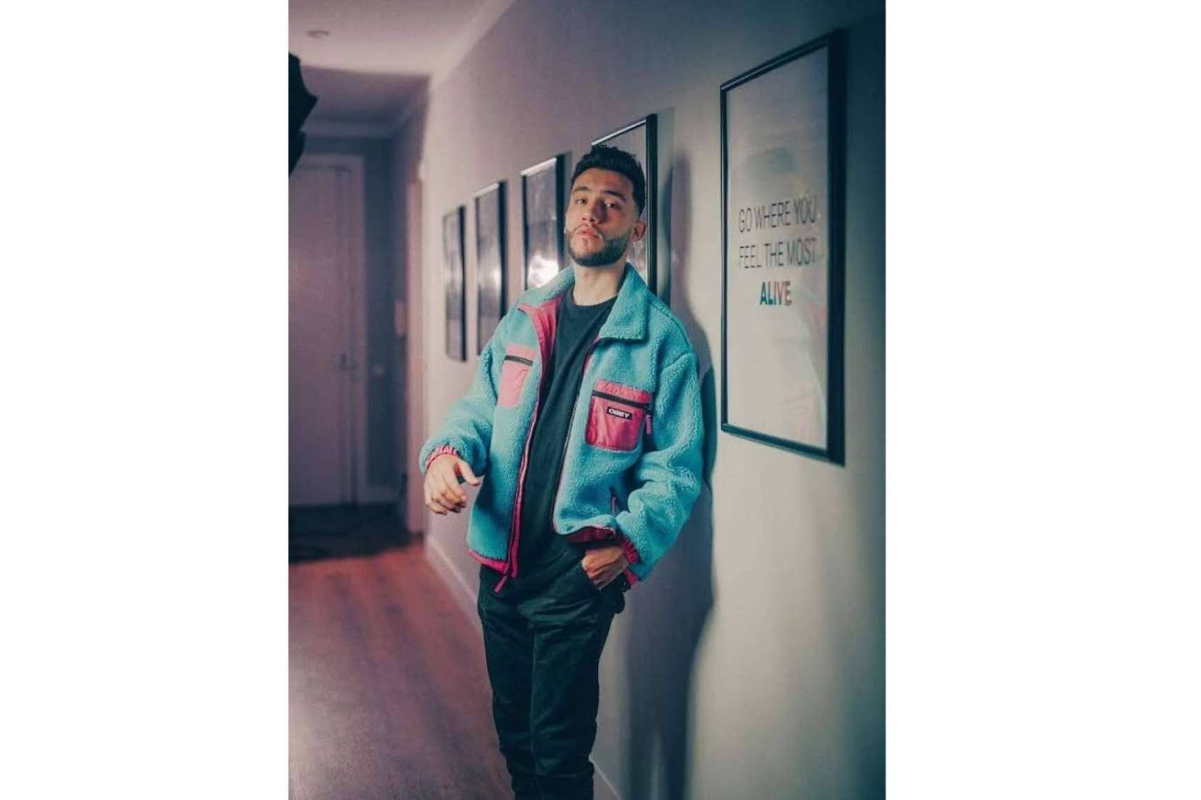 Jorge Ramón Web, el actor, cómico e influencer de moda cuenta cómo ha sido su trayectoria