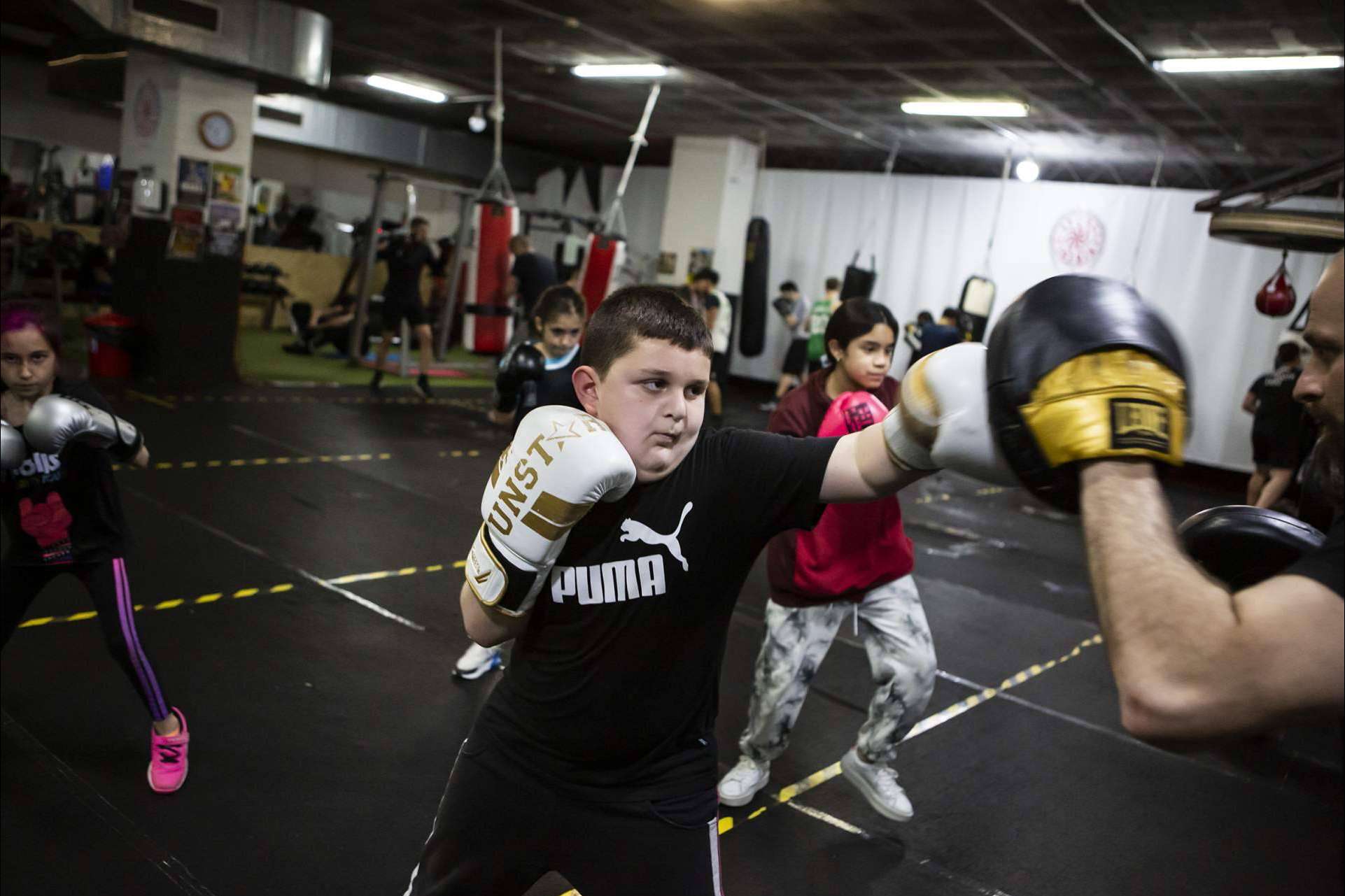 Club de Boxa Iberia ofrece clases de boxeo infantil y educativo