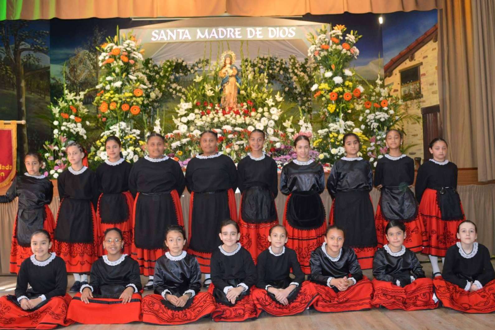 Celebración por todo lo alto en el Colegio La Inmaculada Concepción por la Fiesta de la Virgen