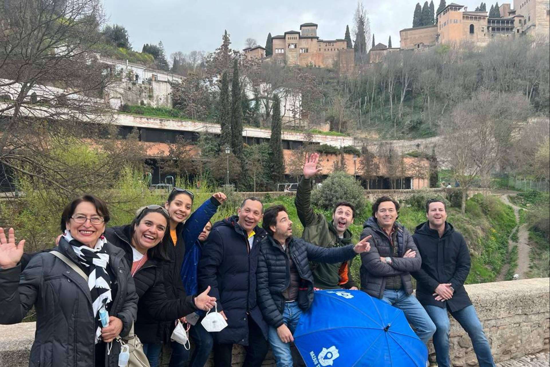 Nazarí Tours Granada y su tour Albaicín, Sacromonte y miradores para visitar Granada