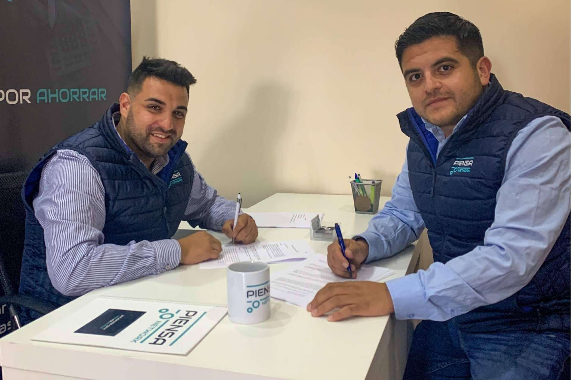 Subvenciones para jóvenes dispuestos a emprender, con Piensa Network