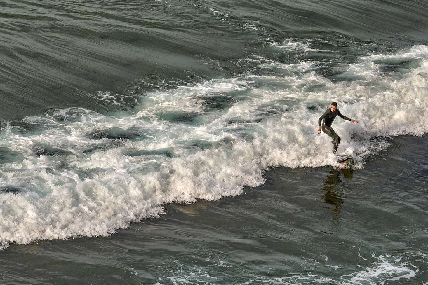 Campamento de surf en Cantabria único por su emplazamiento privilegiado para las vacaciones de verano