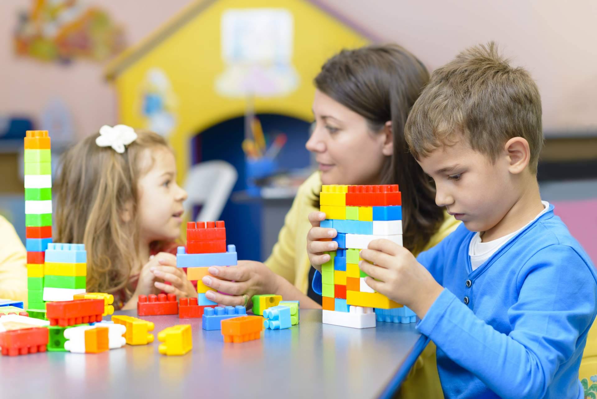 Espacio Nudos ofrece apoyo escolar adaptado
