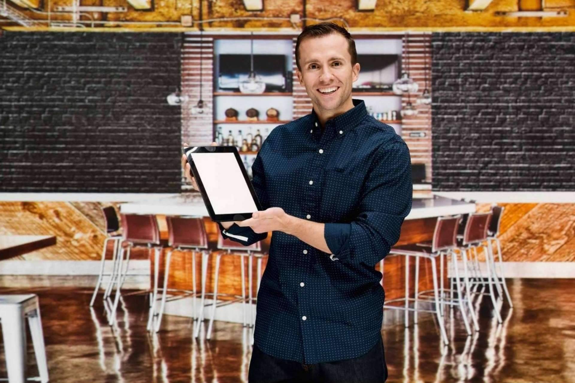 La solución a la falta de personal en restauración, el Kit Digital con Asistecs