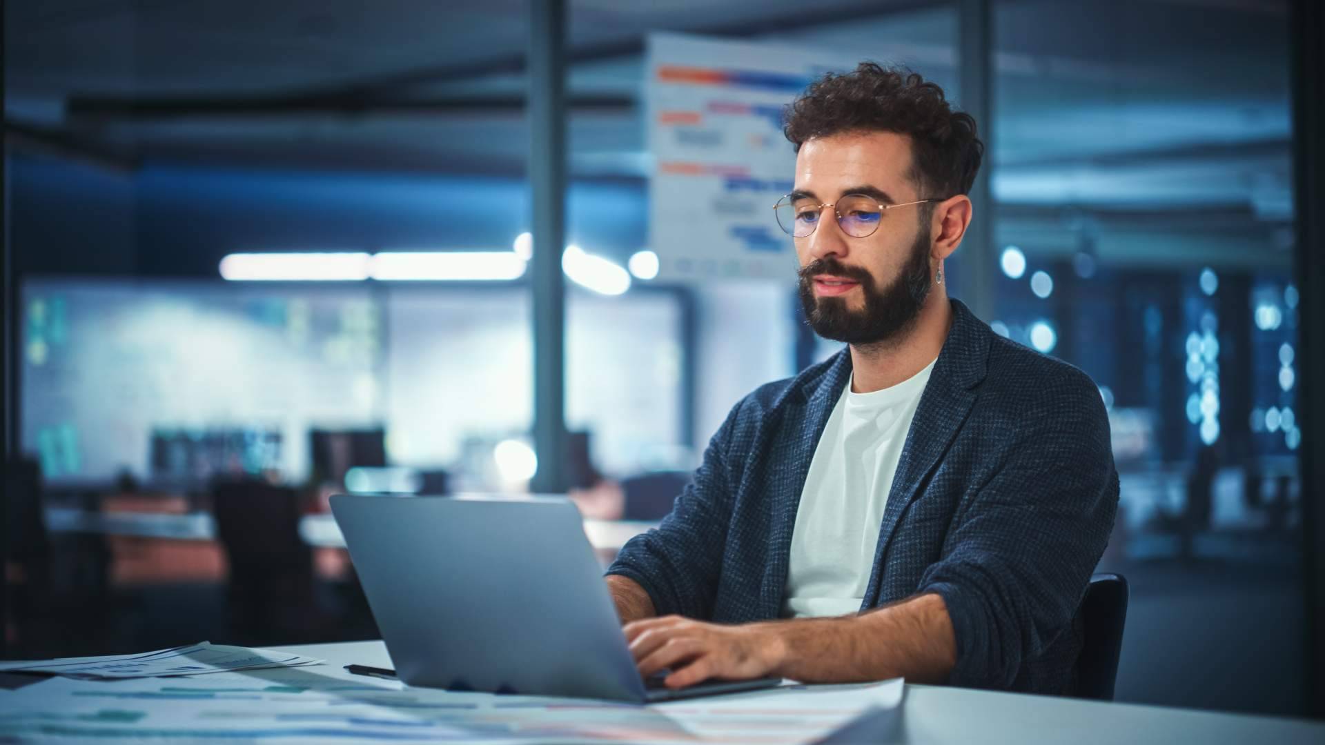 La empresa CEESA expone las ventajas de contar con un software de gestión en el sector joyero