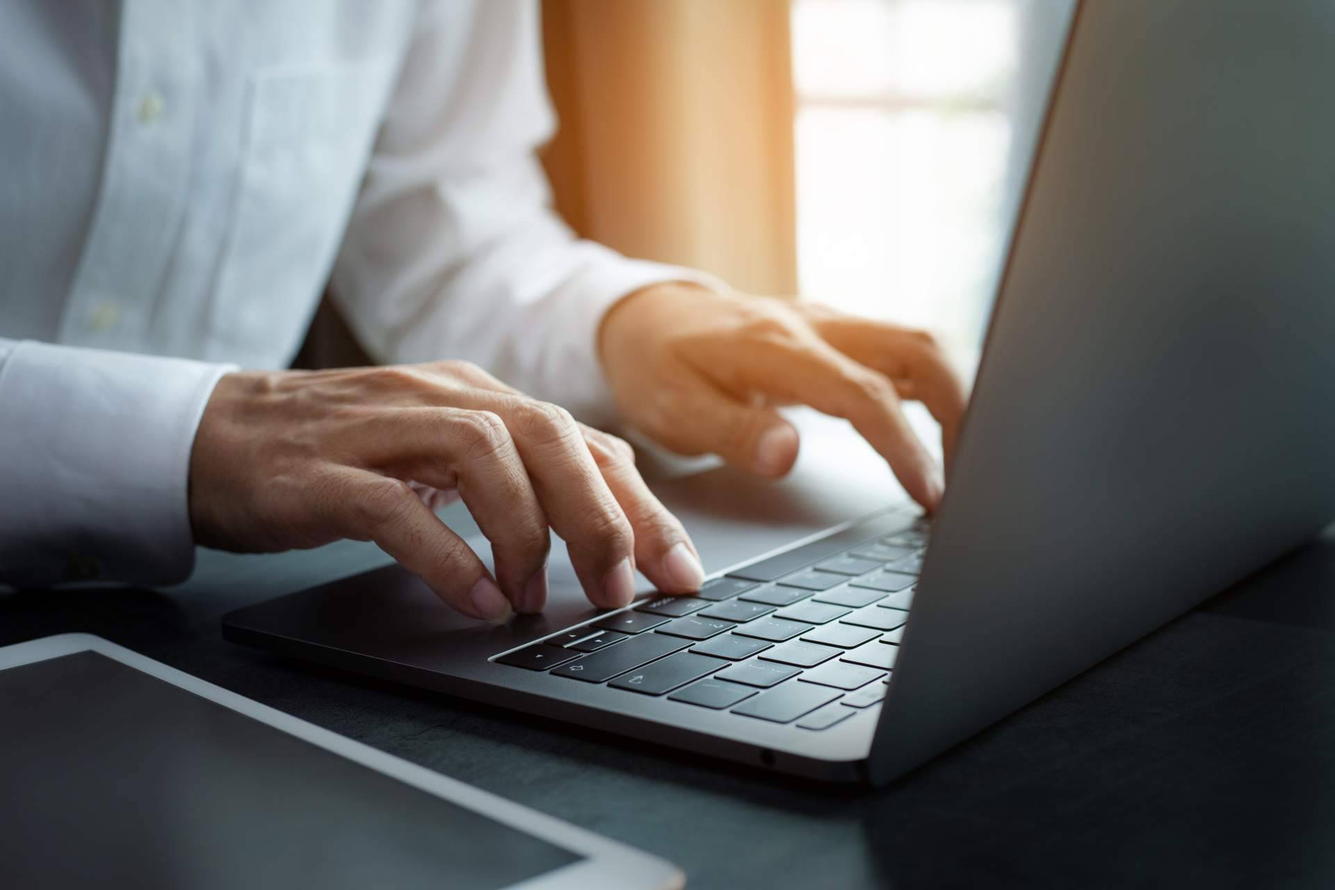 Acceso al Ingreso Mínimo Vital con los servicios de gestión online de Gestiones 24